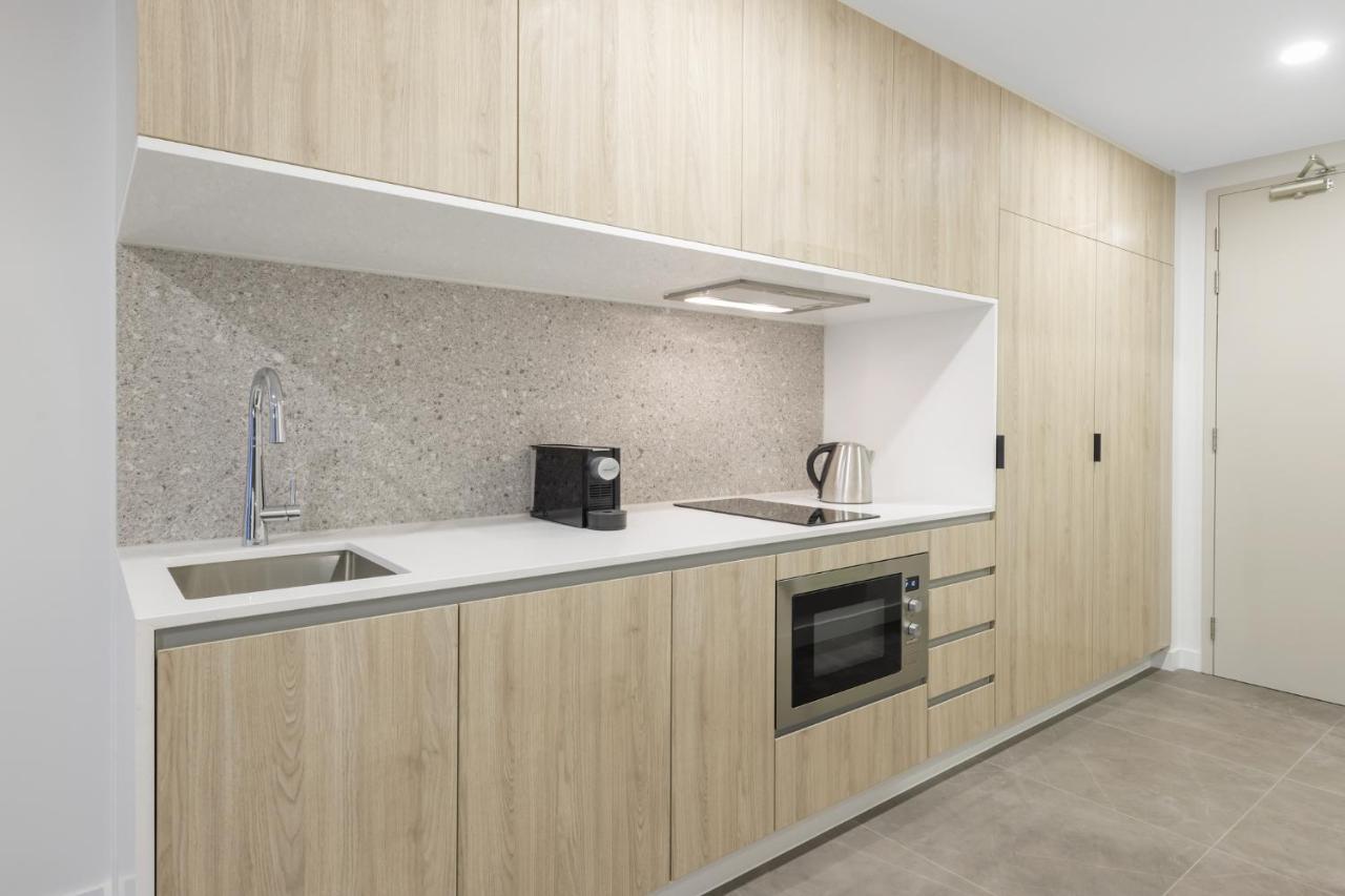Meriton Suites Мельбурн Экстерьер фото