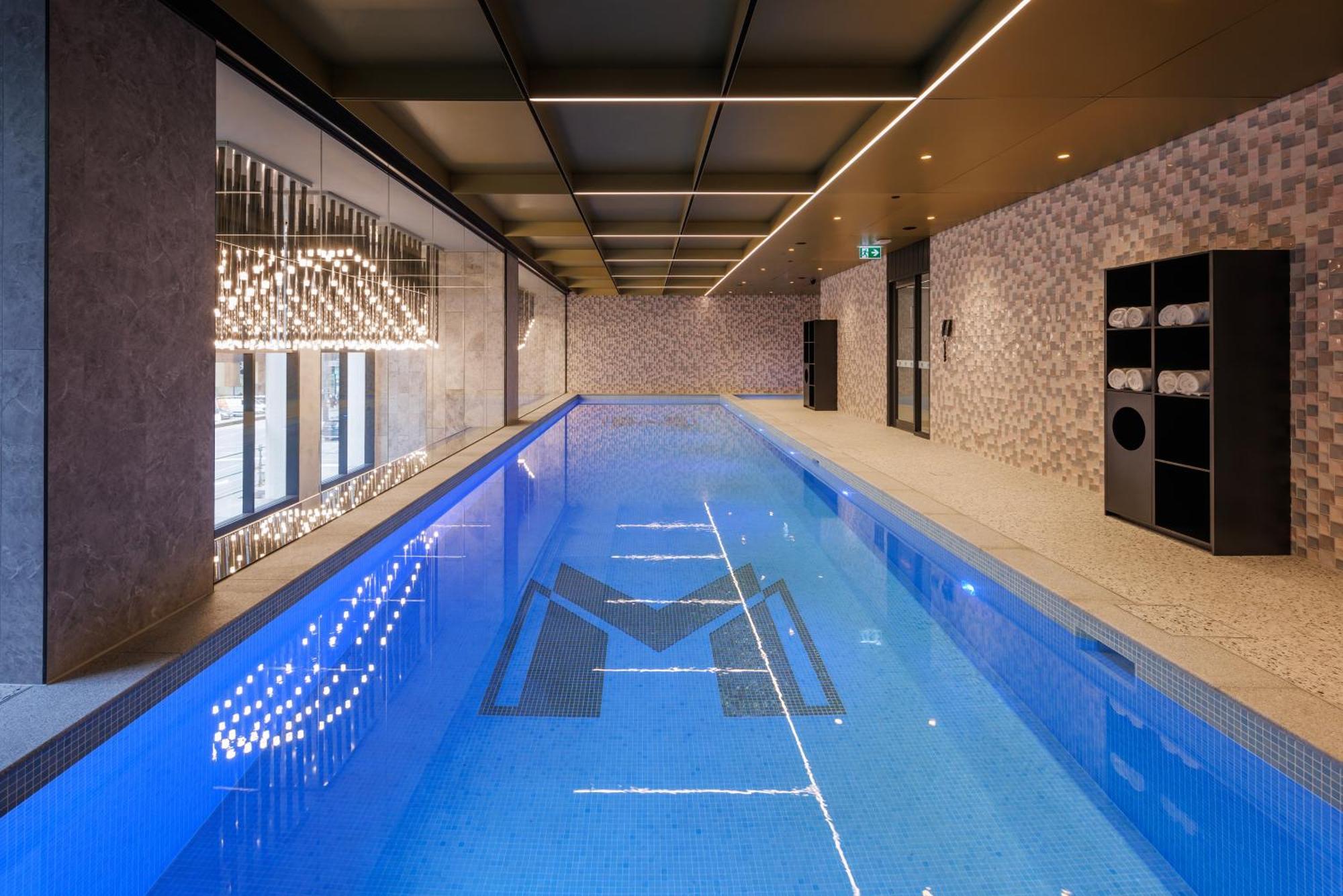 Meriton Suites Мельбурн Экстерьер фото The pool at the 2017 edition of the 100 Best Hotel & Spa Design Awards